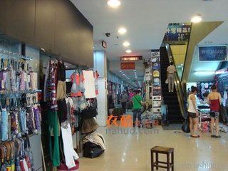 杭州中星外貿服飾城全攻略 地址交通、拿貨秘訣與營業指南